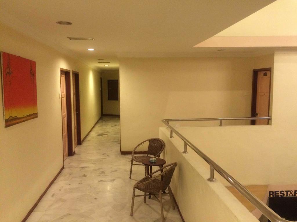 City Star Hotel Кулай Екстериор снимка